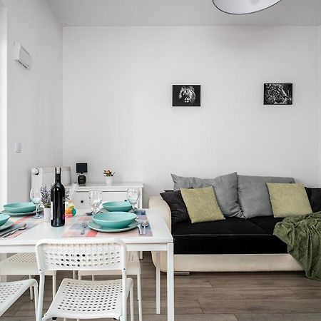 Апартаменты Apartament Ks Warszawa Business Prymasa Экстерьер фото