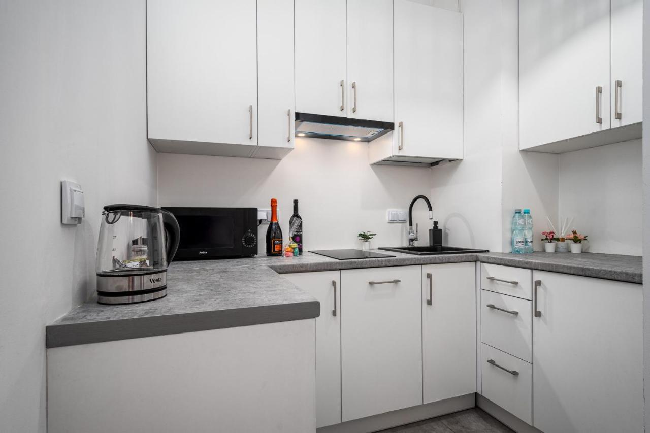 Апартаменты Apartament Ks Warszawa Business Prymasa Экстерьер фото